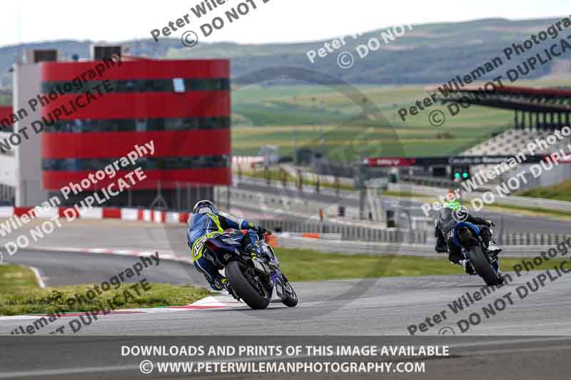 cadwell no limits trackday;cadwell park;cadwell park photographs;cadwell trackday photographs;enduro digital images;event digital images;eventdigitalimages;navarra;no limits trackdays;peter wileman photography;racing digital images;trackday digital images;trackday photos
